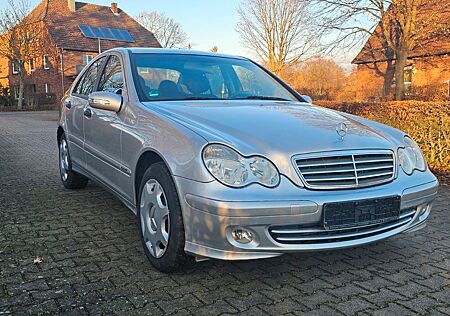 Mercedes-Benz C 180 KOMPRESSOR NEUE STEUERKETTE