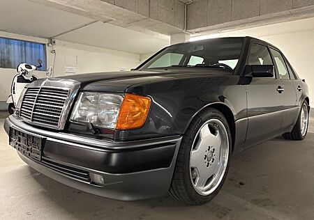 Mercedes-Benz E 500 **AMG **Sammlerzustand**kein Re-Import !!