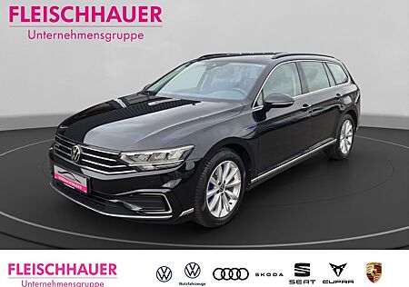 VW Passat Volkswagen GTE 1.4 TSI Hybrid DSG+KLIMAAUT+DAB+ACC