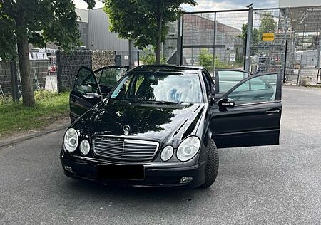 Mercedes-Benz E 220 CDI CLASSIC Classic