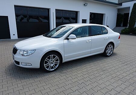 Skoda Superb 1.8TSI DSG Exclusive *Leder*Navi*Xenon*