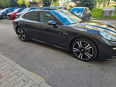 Porsche Panamera Diesel -