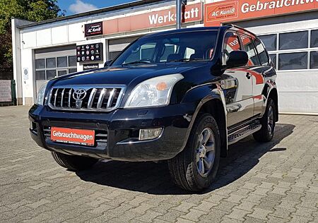 Toyota Land Cruiser 3.0 D-4D Executive! rechts Lenker !