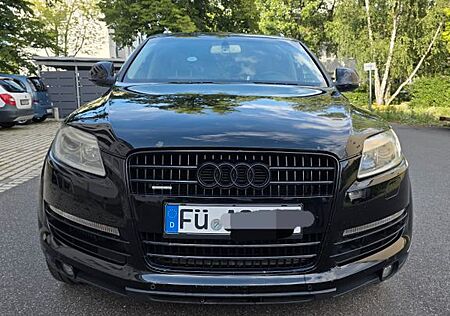 Audi Q7 3.0 TDI (DPF) quattro tiptronic -