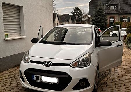 Hyundai i10 1.0 -