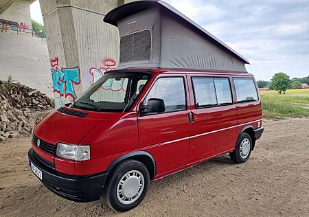VW T4 California Volkswagen 2.4 D Aufstelldach+Küche+Markise+