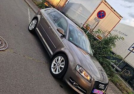 Audi A3 1.6 TDI (DPF) 77kW Ambiente Sportback Amb...