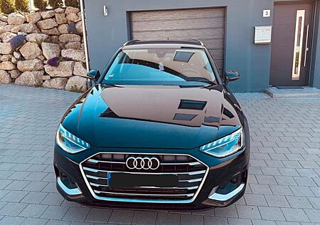 Audi A4 40 TFSI S tronic Avant