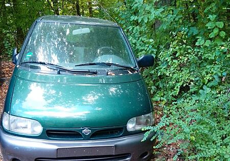 Nissan Serena 1.6 SLX
