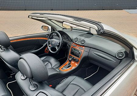 Mercedes-Benz CLK 240 ELEGANCE