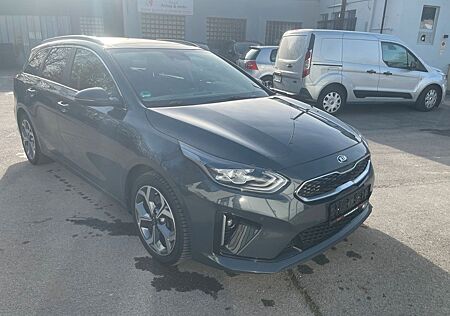 Kia Cee'd Sportswagon cee'd SW*Plugin*Platinum*Leder*DSG*Pano*LED*AHK*