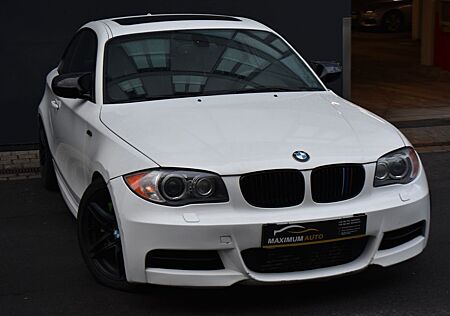 BMW 135 Coupe M-Paket Alpinweiß 6-Zylinder Perfomanc