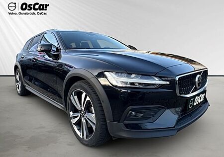 Volvo V60 Cross Country B4 Diesel Plus Fahrerassistent