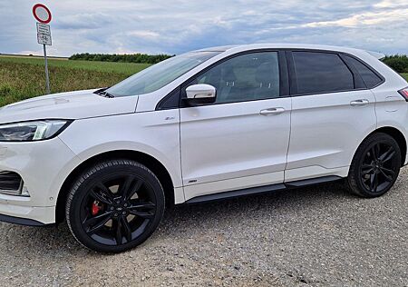 Ford Edge 2,0 l EcoBlue Bi-Turbo 4x4 ST-LINE Auto...