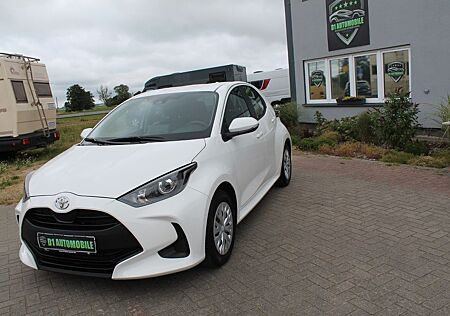 Toyota Yaris Kamera DAB Radio Tempomat Klima 1 Hand