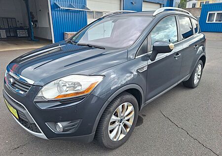 Ford Kuga 2.0TDCI 4x4 Titanium AHK,Aut.,Pano gepflegt