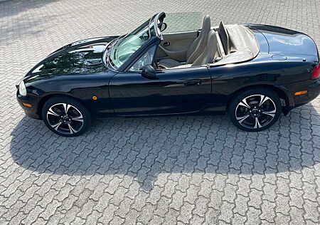 Mazda MX-5 1.6 i Roadster Nardi Torneo