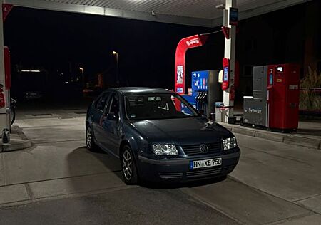 VW Bora Volkswagen 2.0 Comfortline Comfortline