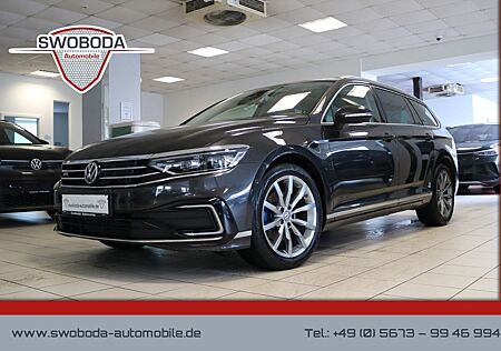 VW Passat Variant Volkswagen Passat GTE R-Line DCC AHK HUD Pano 360° Memory