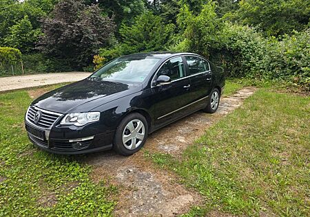 VW Passat Volkswagen 1.6 FSI Highline Highline