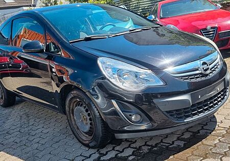 Opel Corsa D Satellite *Klima*