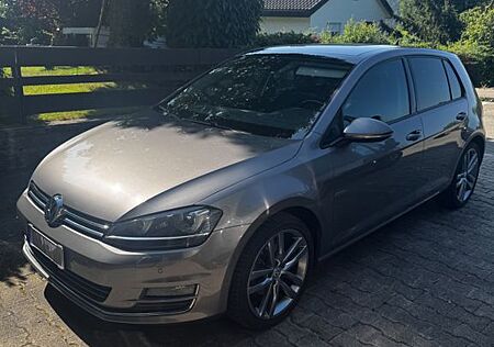 VW Golf Volkswagen 2.0 TDI DSG BMT Highline