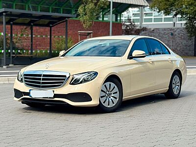 Mercedes-Benz E 200 d Limousine Leder Euro6 Tüv 4/27.