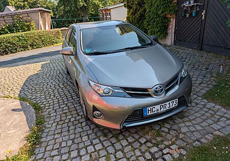 Toyota Auris Hybrid START Edition 1,8-l-VVT-i START...