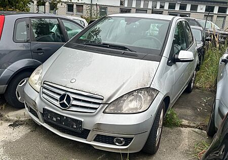 Mercedes-Benz A 150 Avantgarde 1,5 *KLIMAANLAGE*ALU*2.HAND*