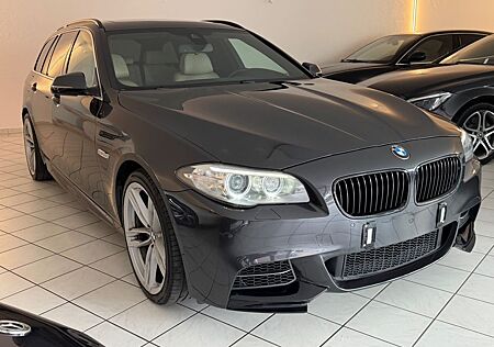 BMW 530D Touring ,Individual,HUD,Ahk,Leder,M-Paket,Pa