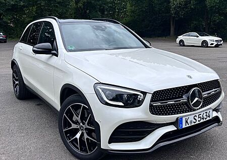 Mercedes-Benz GLC 220 d 4MATIC*Virtuell*AMG*J.S.Garantie*Pano*