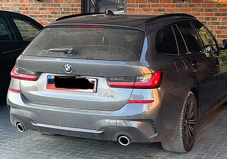 BMW 320 gebraucht kaufen BMW 320d xDrive Touring M Sport, Kamera, HK, Memory