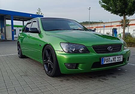 Lexus IS 200 IS200 Sport, top gepflegt, TÜV neu, Torsen Diff