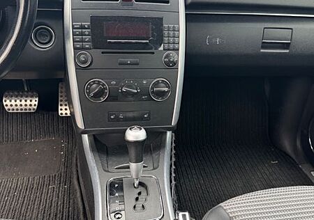 Mercedes-Benz B 170 -