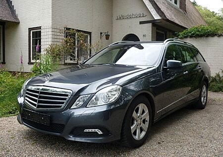 Mercedes-Benz E 350 CGI T BlueEFFICIENCY AVANTGARDE