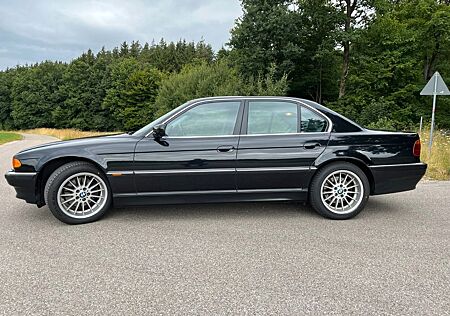 BMW 740i Auto Sammlerstück