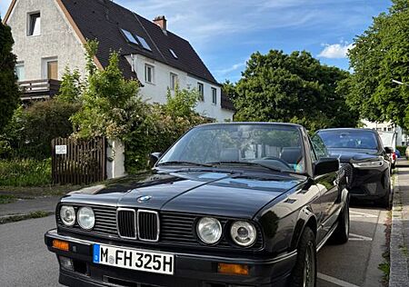 BMW 325i E30 Cabrio Motor revidiert