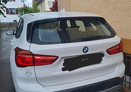 BMW X1 sDrive20i Advantage Steptronic DCT Advantage