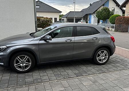 Mercedes-Benz GLA 200 CDI