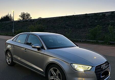 Audi A3 1.0 TFSI 1. Hand Limousine