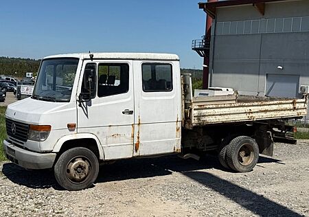 Mercedes-Benz Vario 814D *DREISEITENKIPPER*7.SITZER*DOPPELKAB*