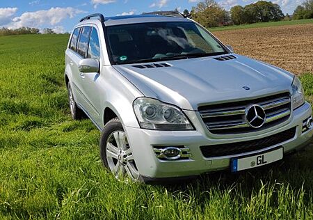 Mercedes-Benz GL 500 4MATIC, Offroad, 7 Sitzer, LPG (BRG) AHK,