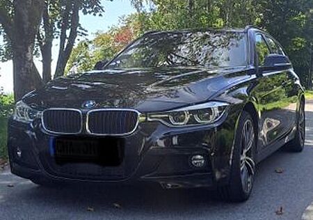 BMW 320d xDrive Touring Automatic -