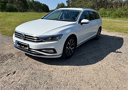 VW Passat Variant Volkswagen 1.5 TSI OPF DSG Elegance Vari...