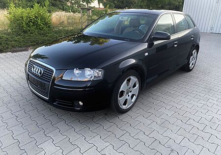Audi A3 Sportback 2.0 FSI Ambition. Leder. TÜV-Neu.