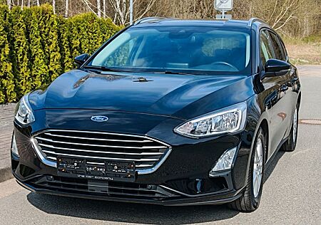 Ford Focus 1,5 EcoBoost 110kW Cool & Connect Tur....