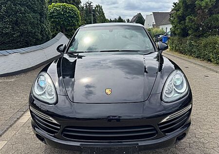 Porsche Cayenne PANORAMA STANDHEIZUNG XENON NAVI BOSE