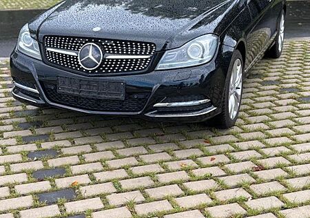Mercedes-Benz 200 gebraucht kaufen Mercedes-Benz 200