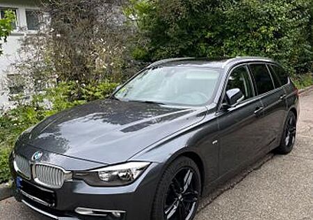 BMW 320d xDrive Touring Modern Line Modern Line