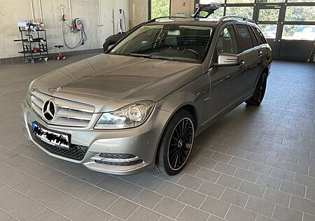 Mercedes-Benz C 250 T BlueEFFICIENCY AVANTG. Aut. AVANTGARDE